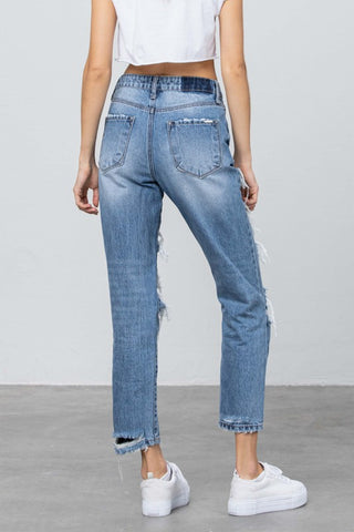 HIGH RISE MOM JEANS