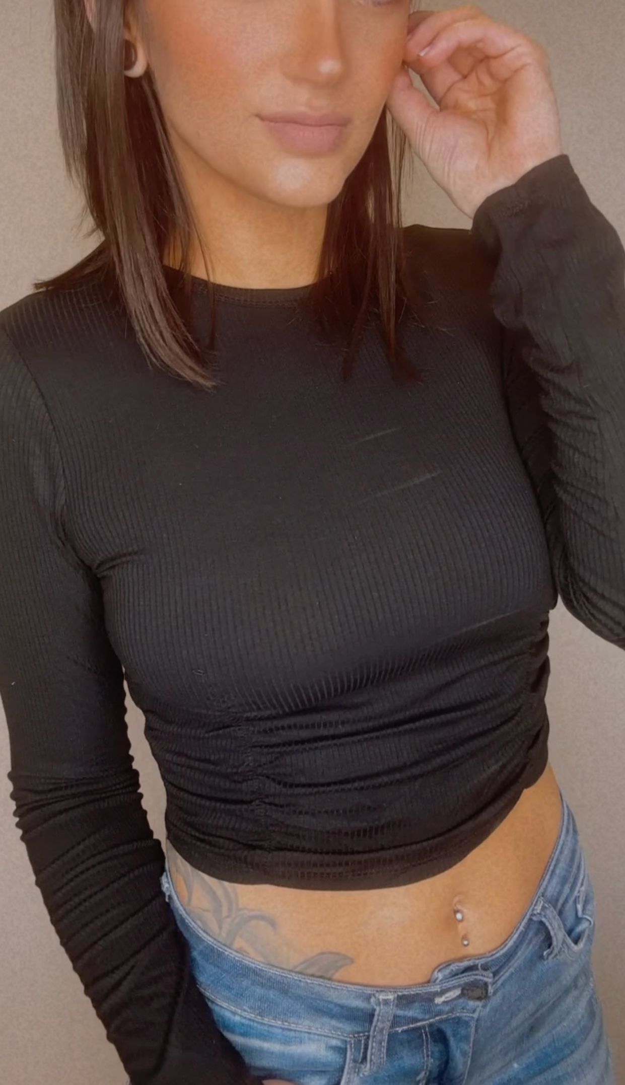 Ruched Ribbed Crop Long Sleeve Top in Black