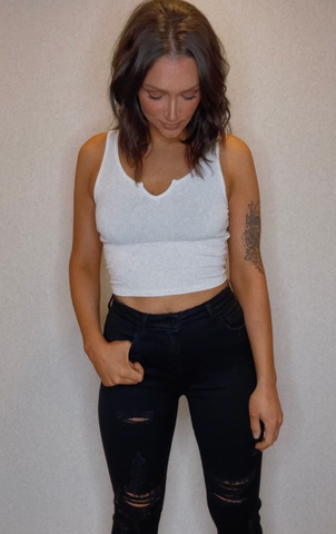 Ribbed Notched Crop Tank